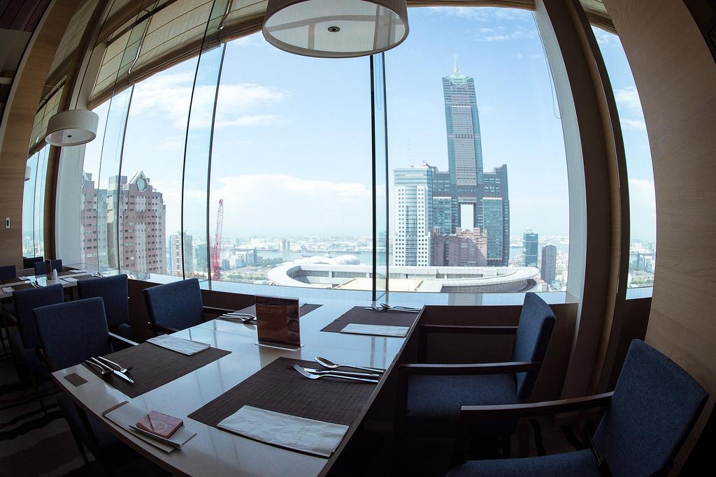 Hotel Cozzi Zhongshan Гаосюн Екстер'єр фото