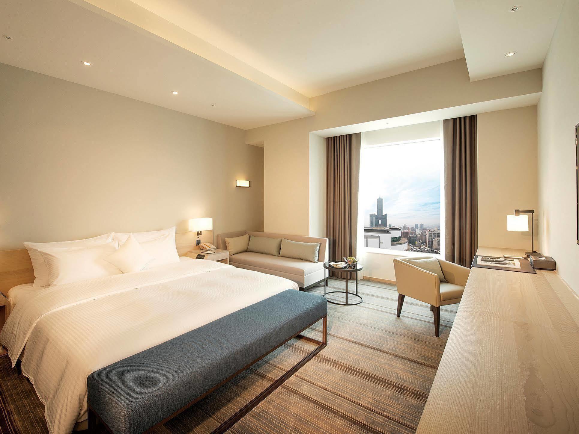 Hotel Cozzi Zhongshan Гаосюн Екстер'єр фото