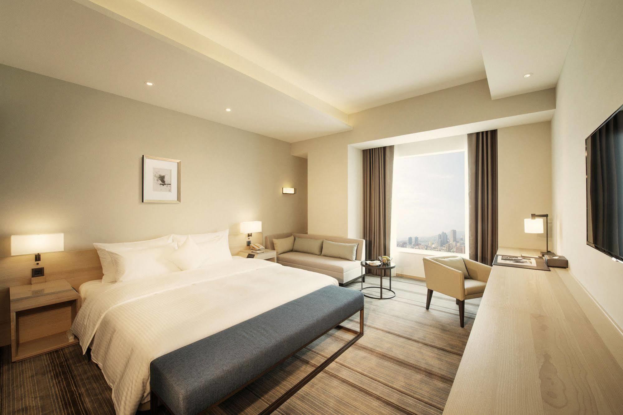 Hotel Cozzi Zhongshan Гаосюн Екстер'єр фото